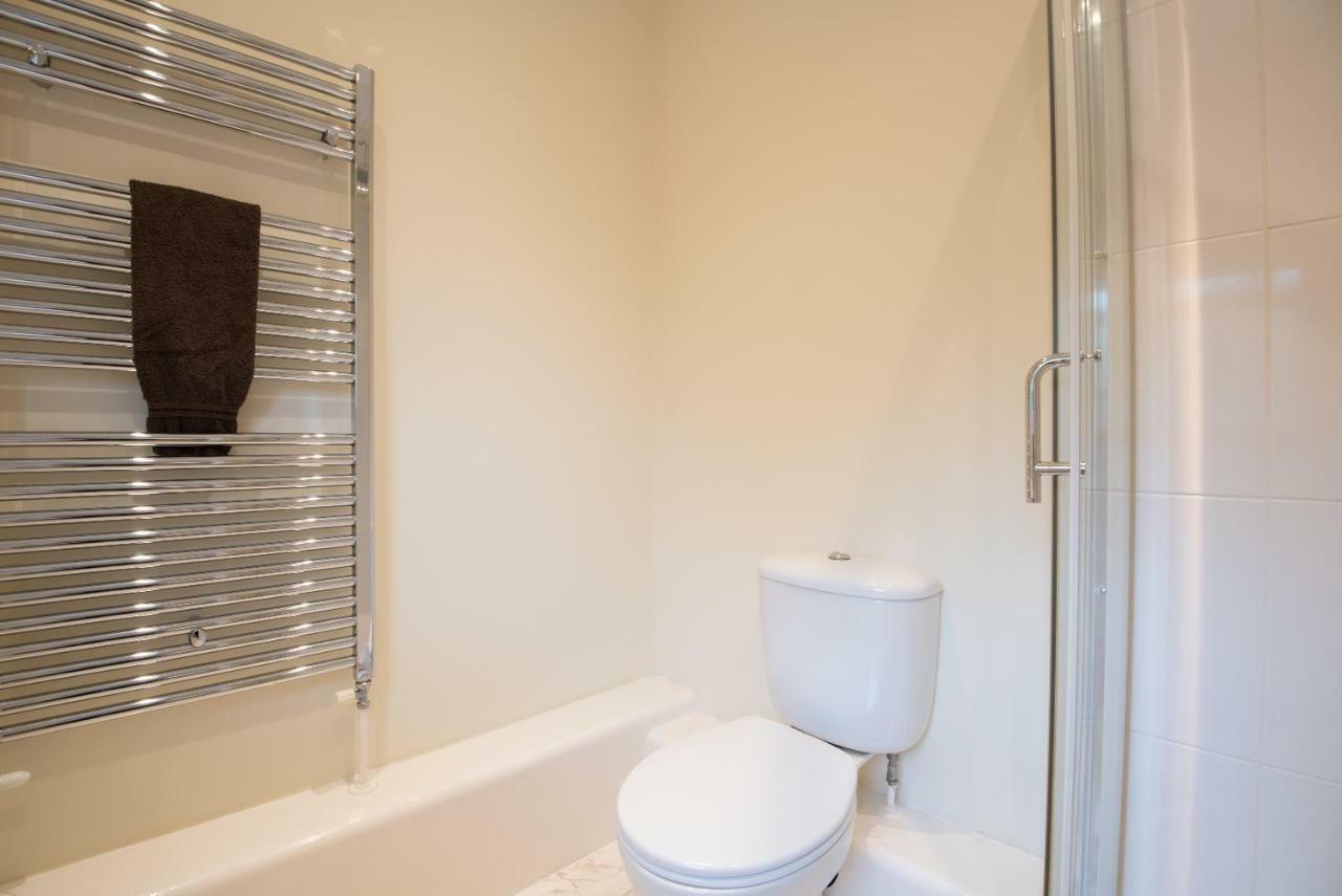 Dalton Crescent Villa Durham Ngoại thất bức ảnh