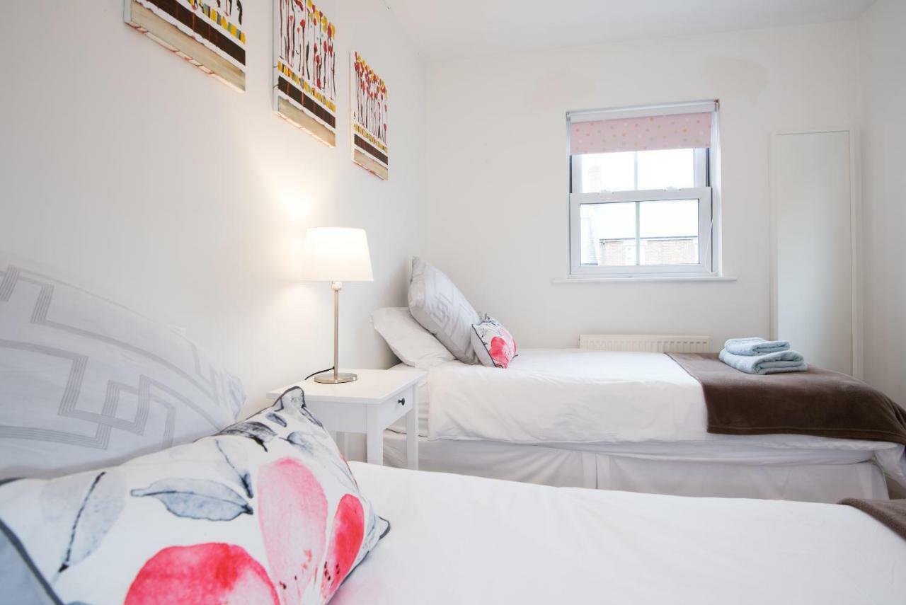 Dalton Crescent Villa Durham Ngoại thất bức ảnh